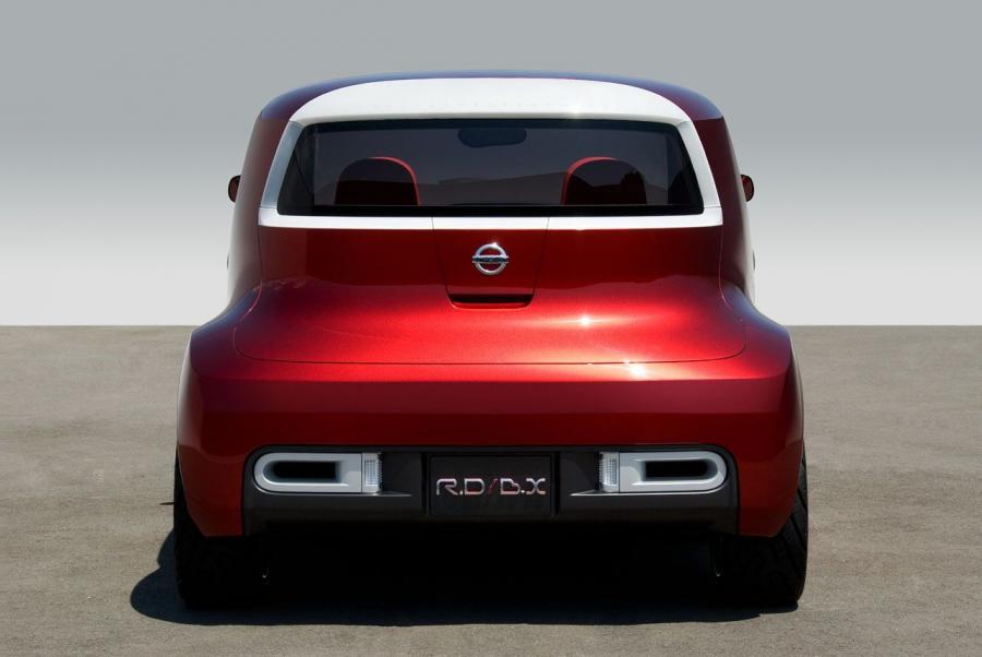  Nissan Round Box Concept 2007 года  (фото 15 из 21)